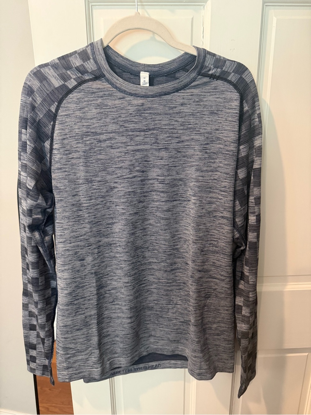 lululemon athletica Heathered Navy and Gray Long Sleeve Top
